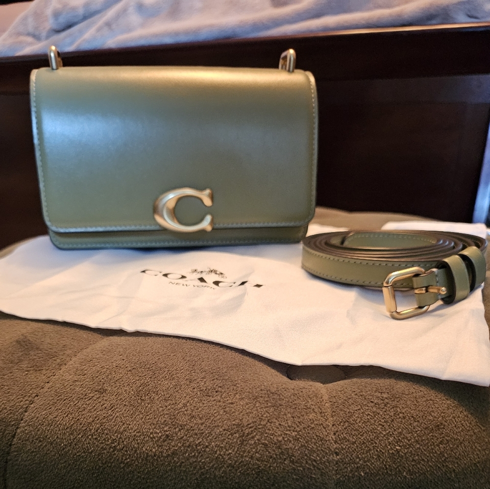 Coach Bandit Mini